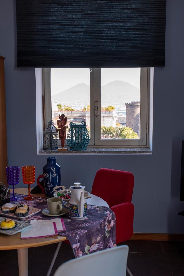 نابولي Home&More B&B المظهر الخارجي الصورة