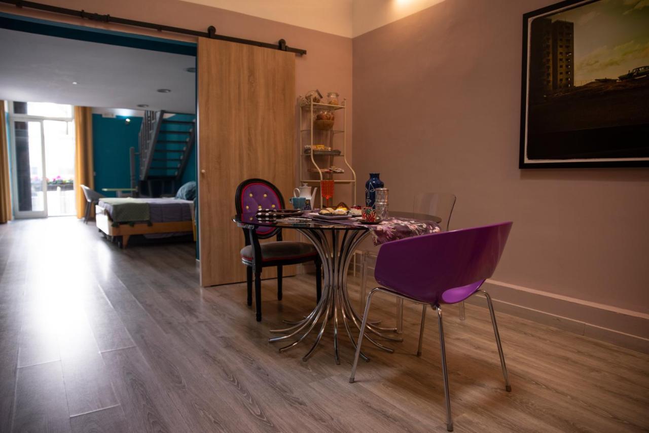 نابولي Home&More B&B المظهر الخارجي الصورة